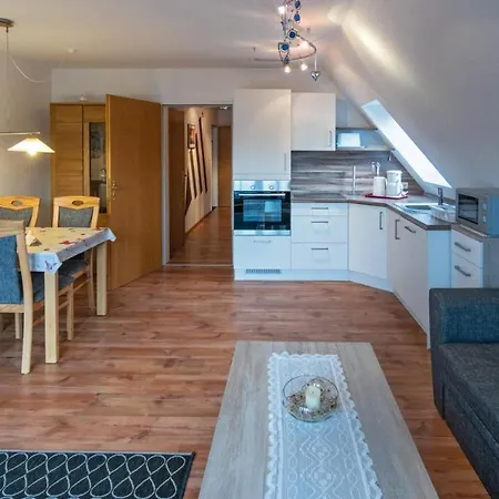 アパート Regina ドルヌム