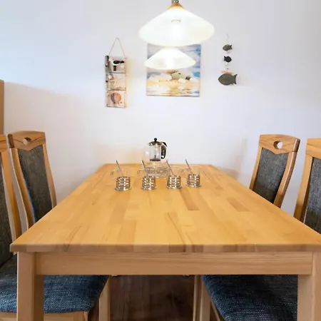 Regina * ドルヌム